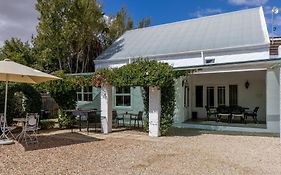 Julie'S Cottage